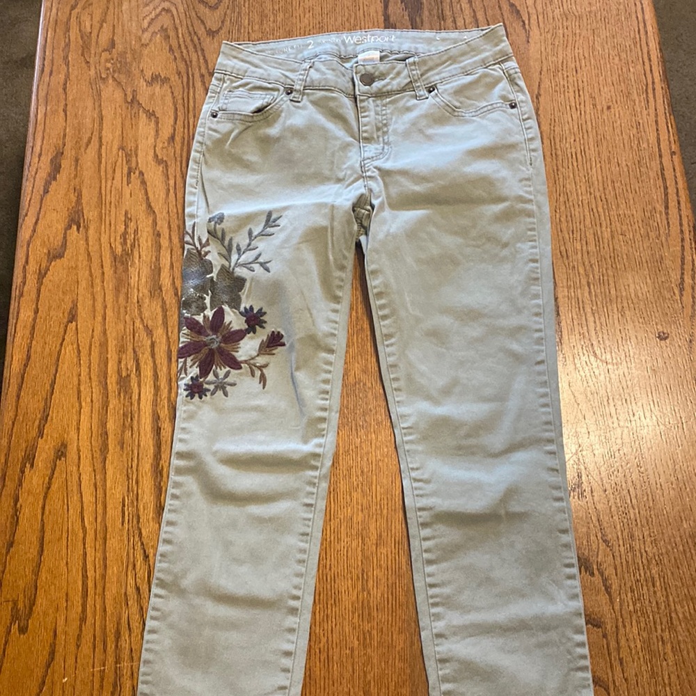 Size 2 dress barn pants